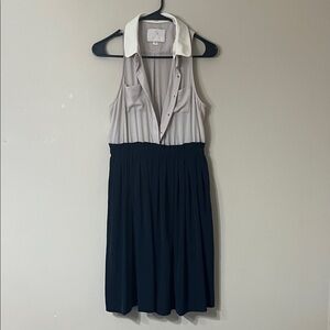 Chic Sleeveless Dress with Collar